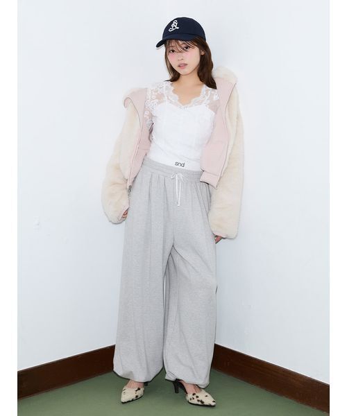 SNIDEL(スナイデル)の「カットレースTOPS(Tシャツ/カットソー・レディース・ブラック/ライトブルー/ホワイト・F)」の4枚目の写真
