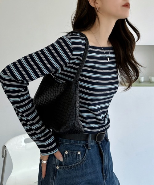 TREOVER(トレオーバー)の「着こなしを自由に楽しめるマルチウェイオフショルトップス(Tシャツ/カットソー・レディース・グレー系その他/ネイビー系/オフホワイト/ブラック/ホワイト系その他/ベージュ系その他・FREE)」の11枚目の写真