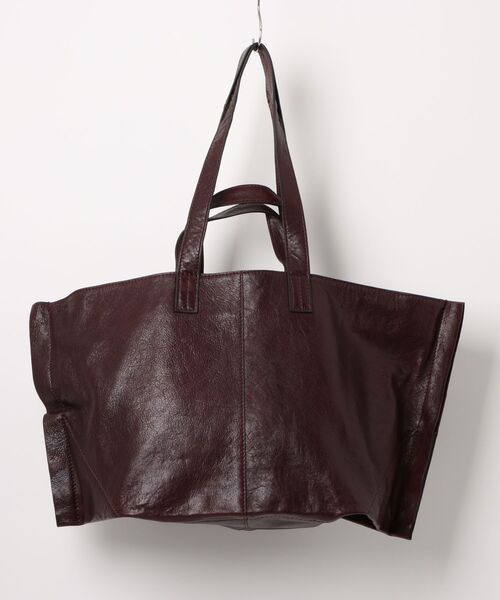 ALLSAINTS(オールセインツ)の「LUTECE LEATHER TOTE BAG | LUTECE レザー トート バッグ(トートバッグ・レディース・バーガンディー・ONE SIZE)」の6枚目の写真