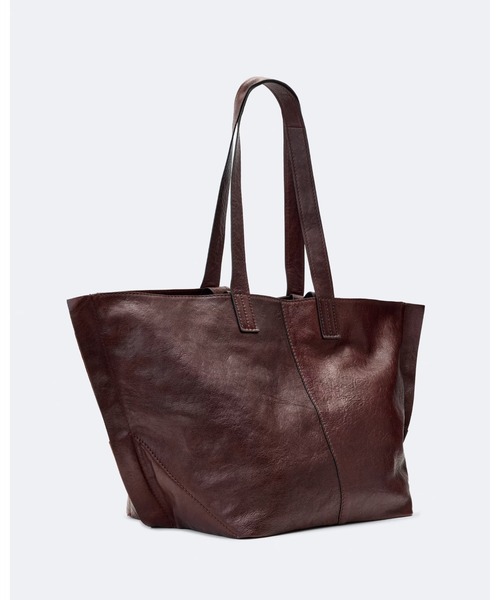 ALLSAINTS(オールセインツ)の「LUTECE LEATHER TOTE BAG | LUTECE レザー トート バッグ(トートバッグ・レディース・バーガンディー・ONE SIZE)」の2枚目の写真