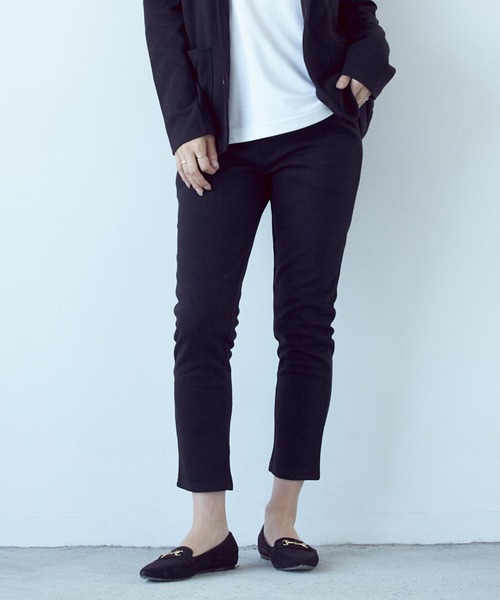 VIBGYOR（ヴィブジョー）の「カルゼアンクルパンツ(BL)（スラックス・レディース・ブラック/杢グレー/ネイビー/チャコールグレー・X-LARGE/LARGE/MEDIUM）」の8枚目の写真