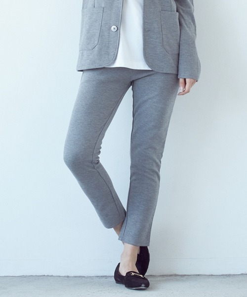 VIBGYOR（ヴィブジョー）の「カルゼアンクルパンツ(BL)（スラックス・レディース・ブラック/杢グレー/ネイビー/チャコールグレー・X-LARGE/LARGE/MEDIUM）」の21枚目の写真