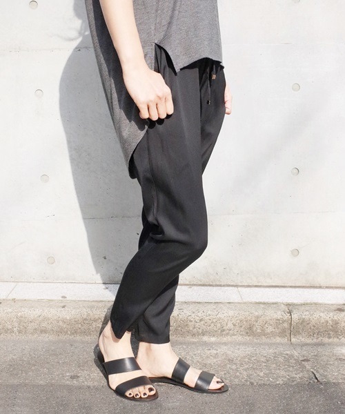 Deuxieme Classe（ドゥーズィエムクラス）の「シルクサテン
