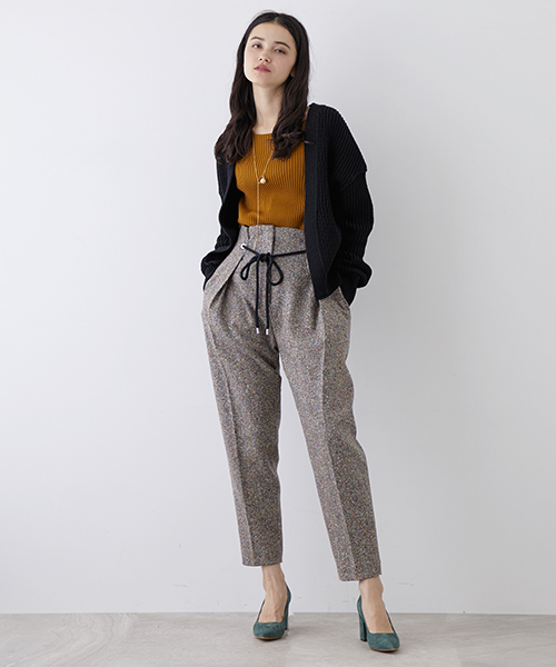 UNITED TOKYO（ユナイテッドトウキョウ）の「カタアゼエフォートカーディガン（カーディガン/ボレロ・レディース・ブラック/レッド/マスタード・1）」の7枚目の写真