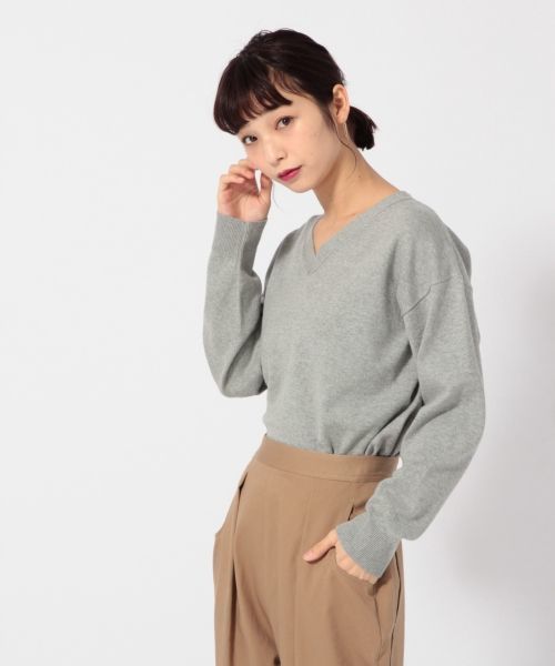 LOWRYS FARM(ローリーズファーム)の「12GスーピマVネックプルオーバー 777992 (ニット/セーター・レディース・オフホワイト/ブラック/グレー/ピンク/イエロー/ブルー・LARGE/MEDIUM)」の4枚目の写真