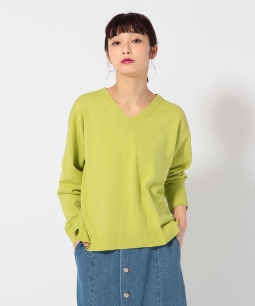 LOWRYS FARM(ローリーズファーム)の「12GスーピマVネックプルオーバー 777992 (ニット/セーター・レディース・オフホワイト/ブラック/グレー/ピンク/イエロー/ブルー・LARGE/MEDIUM)」の6枚目の写真