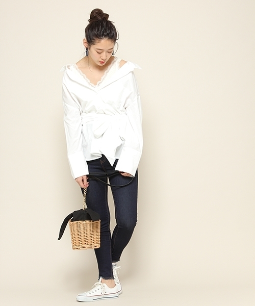 PAGEBOY(ページボーイ)の「共布ベルト付きロングシャツ(シャツ/ブラウス・レディース・ホワイト/ベージュ/ネイビー/ブルー系その他・FREE)」の7枚目の写真