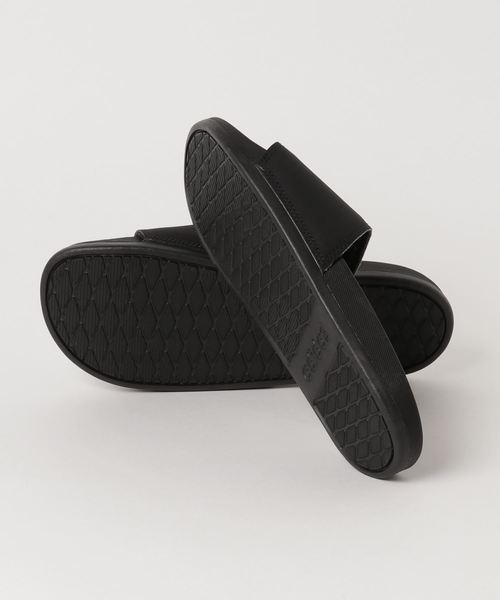 adidas（アディダス）の「アディダス adidas ADILETTECFLOGO CG3425（サンダル・メンズ・ブラック×ホワイト・25.5cm/26.5cm/28.5cm/27.5cm/23.5cm/24.5cm）」の2枚目の写真