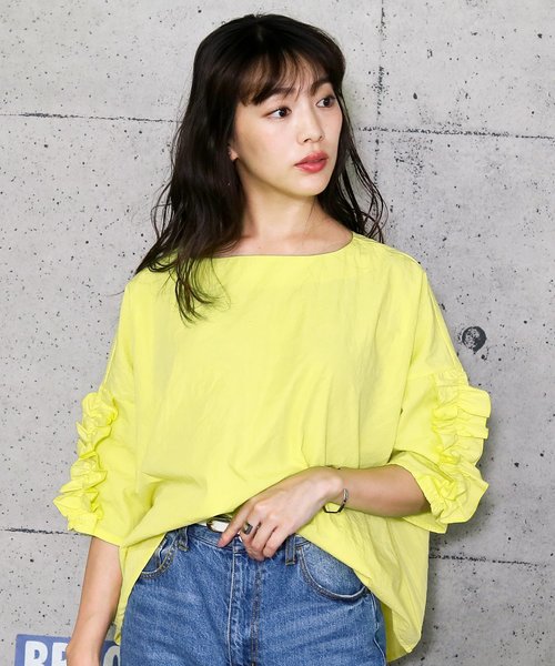 reca（レカ）の「ボリューム 袖フリルカットソー（Tシャツ/カットソー・レディース・ホワイト/ブラック/グレー/カーキ/ピンク/イエロー・M）」の5枚目の写真