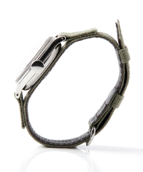 BEAMS PLUS（ビームスプラス）の「BEAMS PLUS / “Small Second