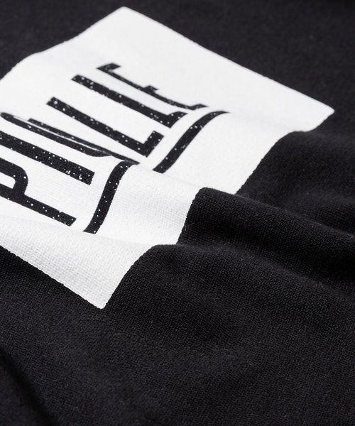 PIGALLE（ピガール）の「HOODIE SHIRT BOX LOGO（パーカー・メンズ・ブラック/グレー・LARGE/X-LARGE/MEDIUM）」の6枚目の写真