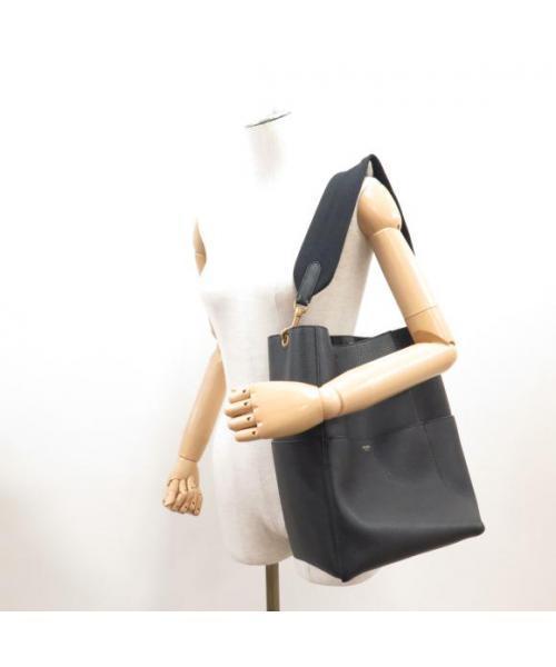 ブランド古着 バッグ Sangle ショルダーバッグ Celine セリーヌ のファッション通販 Zozoused