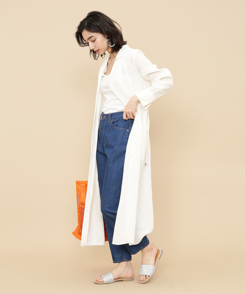 ADAM ET ROPE'(アダムエロペ)の「スクエアトゥラインストーンサンダル(サンダル・レディース・ブラック/ブラウン/シルバー・36/37/38)」の5枚目の写真