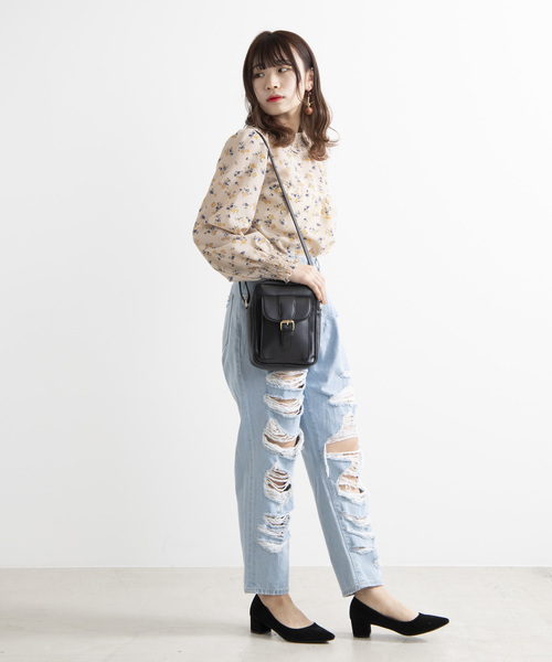 WEGO（ウィゴー）の「WEGO/クラッシュタックマムパンツ（デニムパンツ・レディース・インディゴブルー/ライトインディゴブルー・FREE）」の6枚目の写真