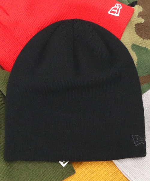 NEW ERA(ニューエラ)の「ニューエラ ベーシック ビーニー ニット帽(ニットキャップ/ビーニー・メンズ・ブラック×ホワイト/ロイヤルブルー/ケリーグリーン/ブラウン/ブルー系その他/ブラック×ゴールド/ライトグレー/ネイビー/レッド/アイボリー/ホワイト×ブラック/グリーン系その他/バーガンディー/グレー系カモフラージュ/ウィート/チャコール/パープル系その他/ブラック×ブラック/ベージュ/イエロー/アーミー/タイガーカモ/グリーン系その他2/ブラック×シルバー/ブラック系その他2/ブラック系その他3/パープル/ストーン/ベージュ系その他2/グリーン系その他3/ブラウン系その他/オリーブ/ネイビー系/チャコールグレー/オフホワイト/ライトグレー系/ダークブラウン/ライトイエロー/ライトピンク/オレンジ・FREE)」の6枚目の写真