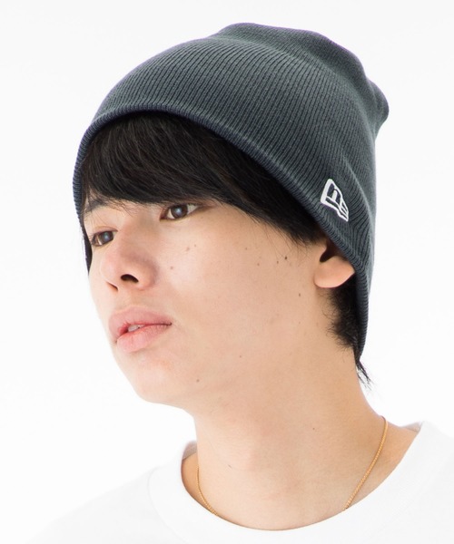 NEW ERA(ニューエラ)の「ニューエラ ベーシック ビーニー ニット帽(ニットキャップ/ビーニー・メンズ・ブラック×ホワイト/ロイヤルブルー/ケリーグリーン/ブラウン/ブルー系その他/ブラック×ゴールド/ライトグレー/ネイビー/レッド/アイボリー/ホワイト×ブラック/グリーン系その他/バーガンディー/グレー系カモフラージュ/ウィート/チャコール/パープル系その他/ブラック×ブラック/ベージュ/イエロー/アーミー/タイガーカモ/グリーン系その他2/ブラック×シルバー/ブラック系その他2/ブラック系その他3/パープル/ストーン/ベージュ系その他2/グリーン系その他3/ブラウン系その他/オリーブ/ネイビー系/チャコールグレー/オフホワイト/ライトグレー系/ダークブラウン/ライトイエロー/ライトピンク/オレンジ・FREE)」の13枚目の写真