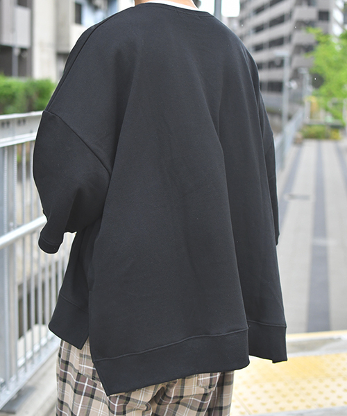 kutir（クティール）の「【ビッグシルエット】裏毛ハーフスリーブプルオーバー（Tシャツ/カットソー・メンズ・チャコールグレー/ブラック/ライトブルー/ベージュ・LARGE/MEDIUM）」の19枚目の写真