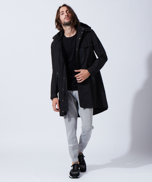 5351 POUR LES HOMMES(ゴーサンゴーイチプールオム)の「シングルハイブリッドコート(ステンカラーコート・メンズ・ブルー/ブラック・44/46/48/50)」の7枚目の写真