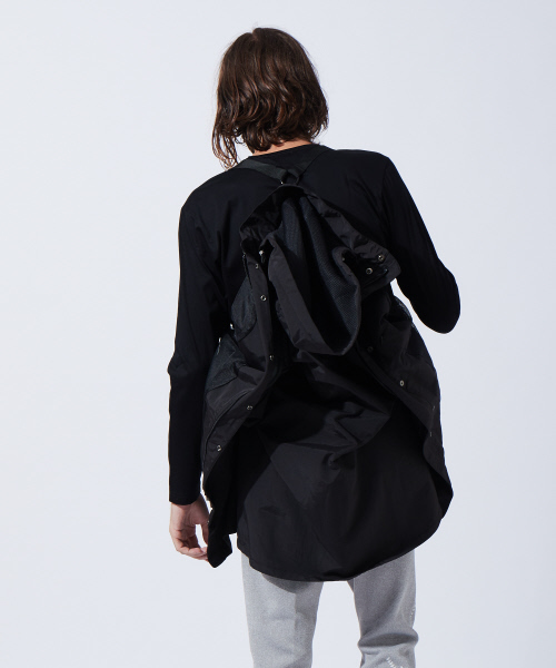 5351 POUR LES HOMMES(ゴーサンゴーイチプールオム)の「シングルハイブリッドコート(ステンカラーコート・メンズ・ブルー/ブラック・44/46/48/50)」の4枚目の写真