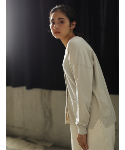 CRAFT STANDARD BOUTIQUE�i�N���t�g�X�^���_�[�h�u�e�B�b�N�j�́uV-NECK KNIT CARDIGAN/�X�l�b�N�j�b�g�J�[�f�B�K���y�E�H�b�V���u���Ή��z�Z���i�J�[�f�B�K���j�v�b�z���C�g�n���̑�