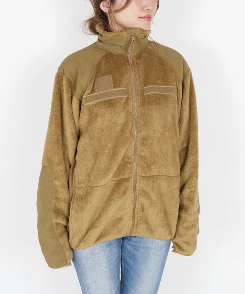 ROTHCO(ロスコ)の「ROTHCO:GENTIONⅢ ECWCSフリースジャケット(ブルゾン・レディース・ブラック/ベージュ・ONE SIZE)」の12枚目の写真