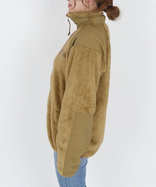 ROTHCO(ロスコ)の「ROTHCO:GENTIONⅢ ECWCSフリースジャケット(ブルゾン・レディース・ブラック/ベージュ・ONE SIZE)」の11枚目の写真