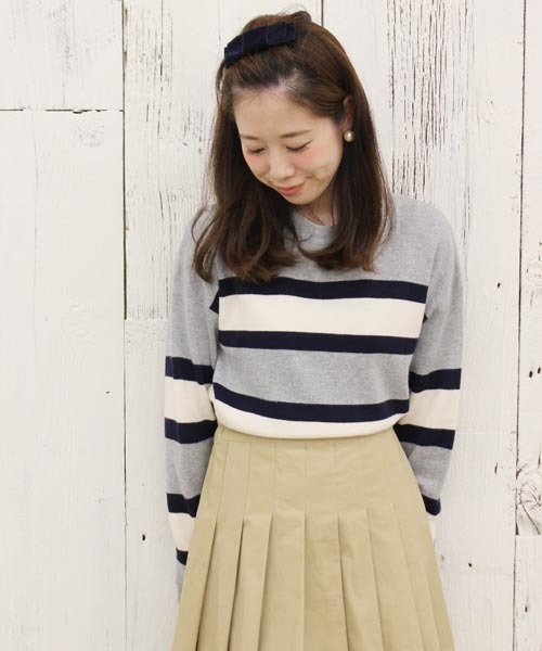 Chico（チコ）の「ボーダーニット（ニット/セーター・レディース・グレー/グリーン/ネイビー・FREE）」の4枚目の写真