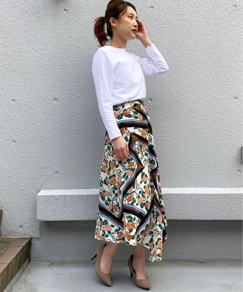 PICCIN（ピッチン）の「フラワーパネルプリーツ切替スカート（スカート・レディース・ベージュ・M/L）」の16枚目の写真