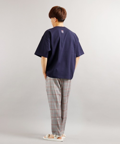 FILA HERITAGE（フィラヘリテージ）の「FILA heritage  韓国風 ブランドロゴプリント ビッグシルエット 半袖Tシャツ（Tシャツ/カットソー・メンズ・ホワイト/ブラック/ネイビー/レッド/イエロー/ブルー/グリーン/ホワイト系その他/ブルー系その他/ホワイト系その他2/ブルー系その他2/ブルー系その他3・M/L/XL）」の14枚目の写真