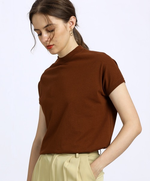 SMILE ORCHID（スマイルオーキッド）の「ハイネックススリット入りコットンTシャツ（Tシャツ/カットソー・レディース・ホワイト/ブラック/ベージュ/ブラウン/イエロー系その他/グリーン系その他・M/L）」の21枚目の写真