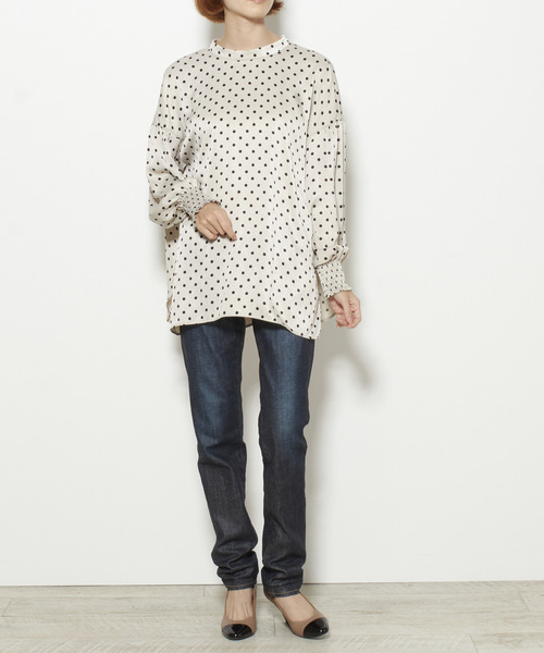 Tiara（ティアラ）の「ピーチサテンドットブラウス（シャツ/ブラウス・レディース・アイボリー/ブラック・FREE）」の13枚目の写真