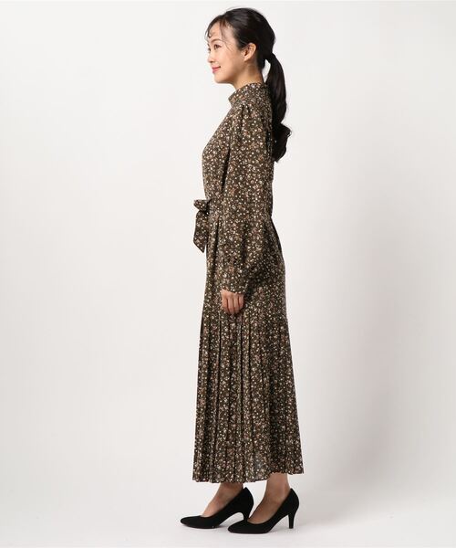 ハナガラプリーツワンピース ワンピース Lowrys ワンピース Lowrys セール Farm ローリーズファーム のファッション