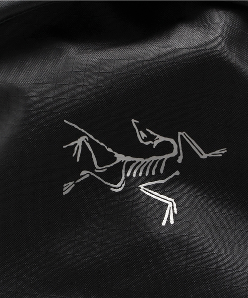 ARC'TERYX(アークテリクス)の「ARC'TERYX / KHAMSKI38(バックパック/リュック・メンズ・ブラック・37-46リッター)」の8枚目の写真