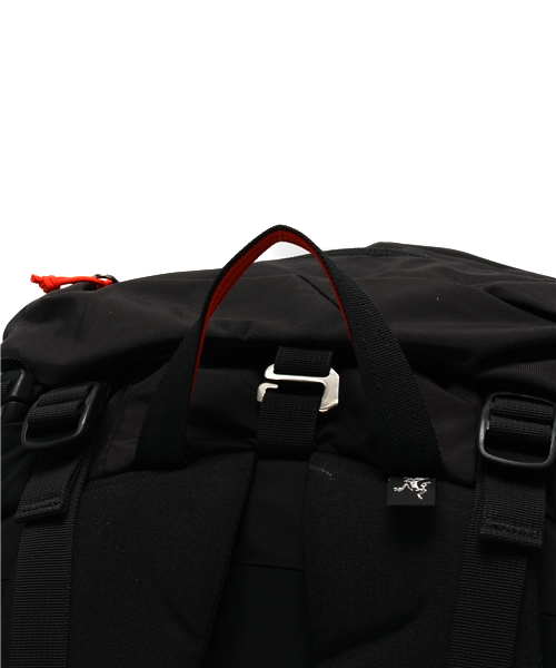 ARC'TERYX(アークテリクス)の「ARC'TERYX / KHAMSKI38(バックパック/リュック・メンズ・ブラック・37-46リッター)」の9枚目の写真