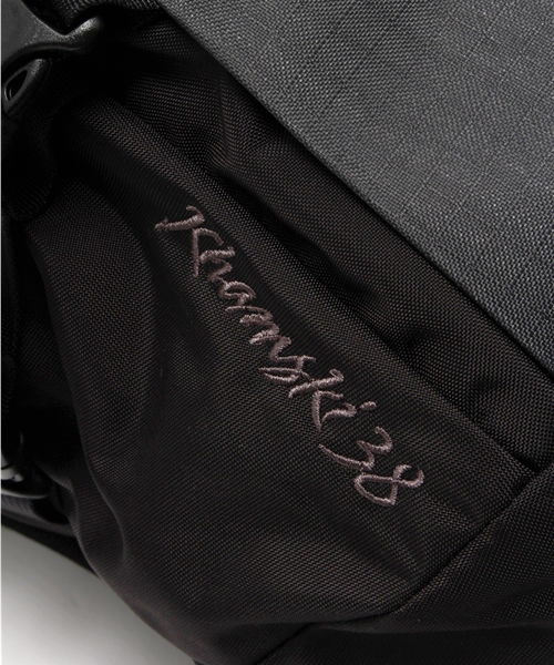 ARC'TERYX(アークテリクス)の「ARC'TERYX / KHAMSKI38(バックパック/リュック・メンズ・ブラック・37-46リッター)」の3枚目の写真