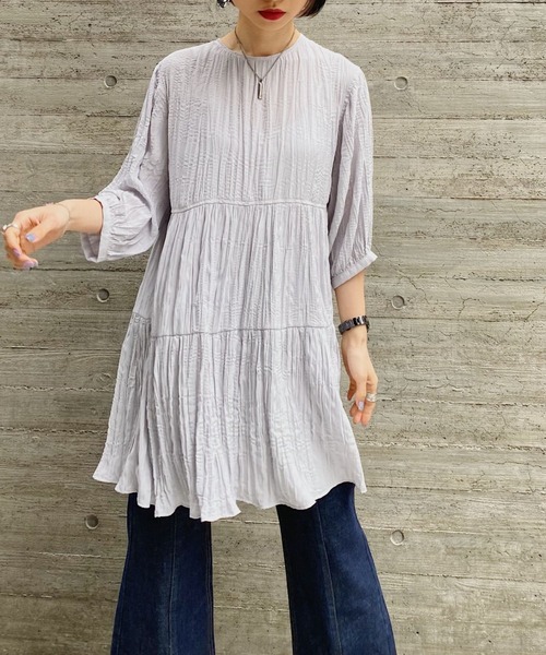 PAGEBOY(ページボーイ)の「バックリボンティアードブラウス(シャツ/ブラウス・レディース・オフホワイト/ブラック/グレイッシュベージュ・FREE)」の14枚目の写真