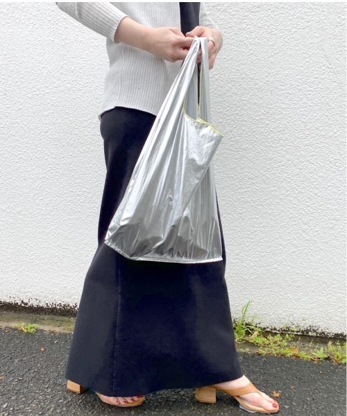 SHENERY（シーナリー）の「メタリックマーケットバッグ（トートバッグ・レディース・オレンジ/シルバー/ゴールド・FREE）」の12枚目の写真