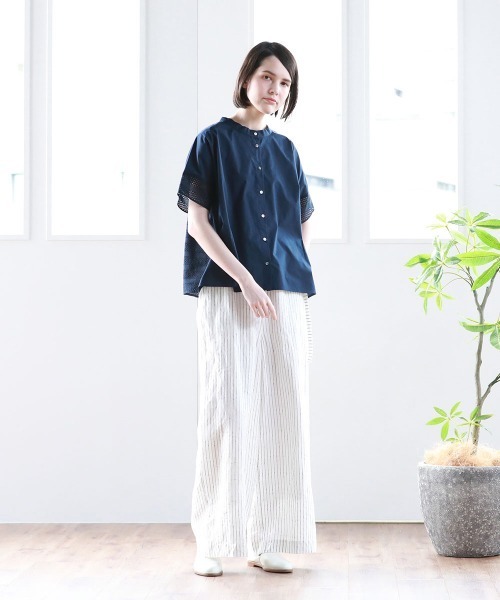 Pao de lo（パオデロ）の「【VOYAGE】【前後2WAY】タイプライターレース切替ブラウス（シャツ/ブラウス・レディース・ベージュ/ネイビー・9号）」の13枚目の写真