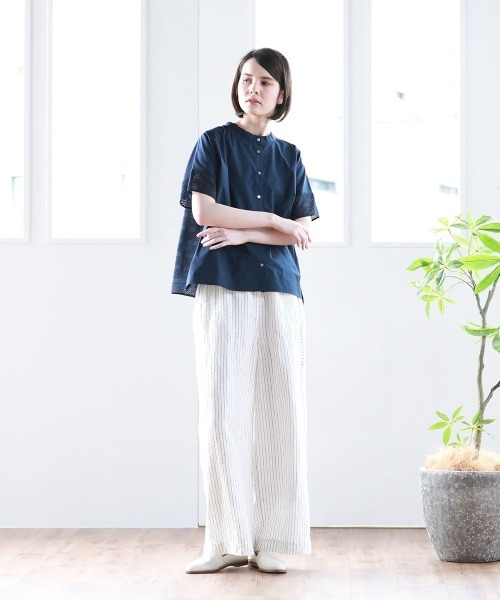 Pao de lo（パオデロ）の「【VOYAGE】【前後2WAY】タイプライターレース切替ブラウス（シャツ/ブラウス・レディース・ベージュ/ネイビー・9号）」の9枚目の写真