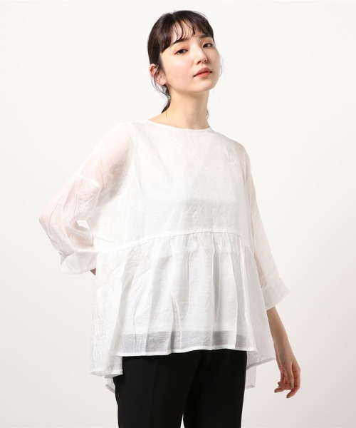 Bou Jeloud（ブージュルード）の「シアーギャザーフレアブラウス（シャツ/ブラウス・レディース・ベージュ/グレー/オフホワイト/サックスブルー・FREE）」の2枚目の写真