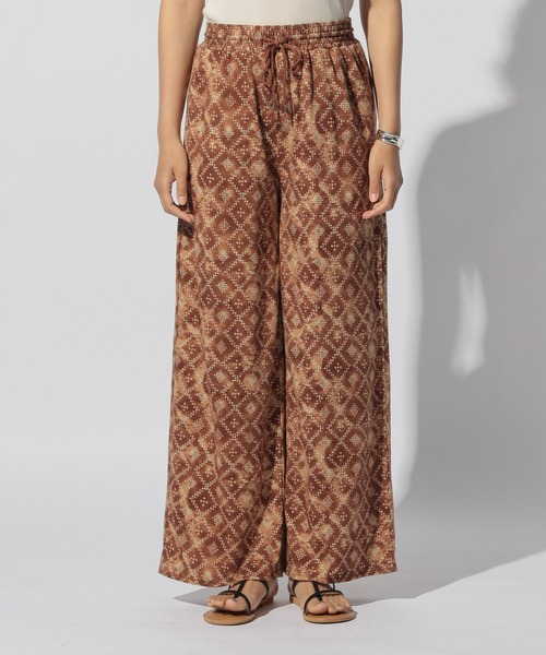 BAYFLOW(ベイフロー)の「アソートガラリラックスパンツ(その他パンツ・レディース・カーキ/ブラウン/ブラック・SMALL/MEDIUM)」の16枚目の写真