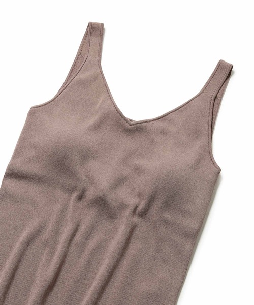 ROPE'（ロペ）の「カップ付きVネックタンクトップ（タンクトップ・レディース・オフホワイト/ブラウン/オレンジ/ブラック・38）」の4枚目の写真