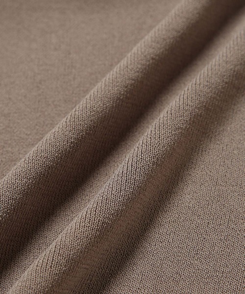 ROPE'（ロペ）の「カップ付きVネックタンクトップ（タンクトップ・レディース・オフホワイト/ブラウン/オレンジ/ブラック・38）」の18枚目の写真