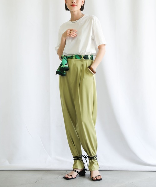 select MOCA(セレクトモカ)の「スクエアトゥレースアップサンダル(サンダル・レディース・ホワイト/ブラック・SMALL/MEDIUM/LARGE)」の4枚目の写真