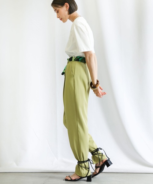 select MOCA(セレクトモカ)の「スクエアトゥレースアップサンダル(サンダル・レディース・ホワイト/ブラック・SMALL/MEDIUM/LARGE)」の6枚目の写真