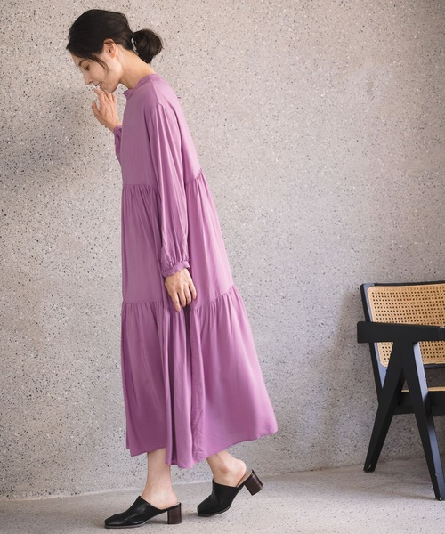 LEPSIM（レプシィム）の「ヒールサボサンダル　955126（サンダル・レディース・ブラック/ダークベージュ・LARGE/MEDIUM）」の5枚目の写真