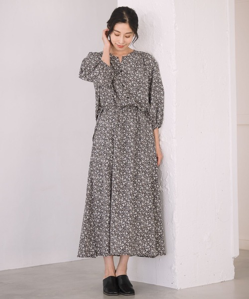 LEPSIM（レプシィム）の「ヒールサボサンダル　955126（サンダル・レディース・ブラック/ダークベージュ・LARGE/MEDIUM）」の9枚目の写真