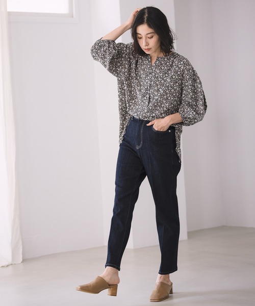 LEPSIM（レプシィム）の「ヒールサボサンダル　955126（サンダル・レディース・ブラック/ダークベージュ・LARGE/MEDIUM）」の11枚目の写真