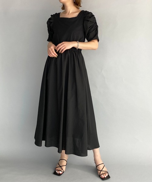 PICCIN(ピッチン)の「肩ギャザー布帛切替ワンピース(ワンピース・レディース・ブラック/オフホワイト・M/L/XL/XXL)」の2枚目の写真
