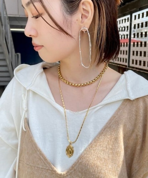 Ray BEAMS（レイビームス）の「Ray BEAMS / メダイ ネックレス L（ネックレス・レディース・ゴールド・ONE SIZE）」の5枚目の写真